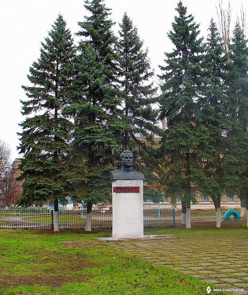 Енакиево, Памятник генералу Ватутину, Современные, Любительские