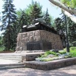 Памятник Гринкевичу, Современные, Достопримечательности, Цветные