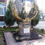 Памятник в честь спасателей мира, Современные, Достопримечательности, Цветные
