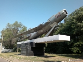 Памятник авиаторам и участникам боев за освобождение Донбасса в годы ВОВ