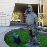 Памятник бравому солдату Швейку, Современные, Достопримечательности, Цветные