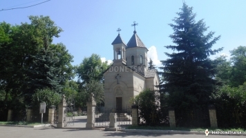 Армянская церковь Сурб Хач (Святого Креста)
