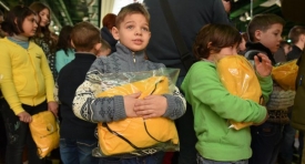 140 тысяч детей получат подарки от Рината Ахметова.