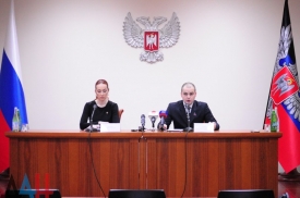 Депутаты фракции «Донецкая Республика» за время осенней сессии провели 368 общественных приемов.