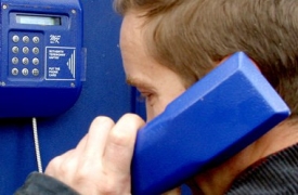 Министерством связи установлены бесплатные таксофоны в Центрах соцпомощи.