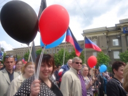 День Республики в Донецке пройдет с праздничным фейерверком, концертами и массовым шествием – мэрия.
