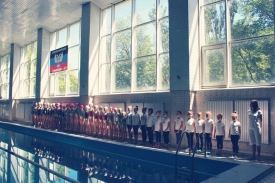 В Донецке прошли соревнования по синхронному плаванию.